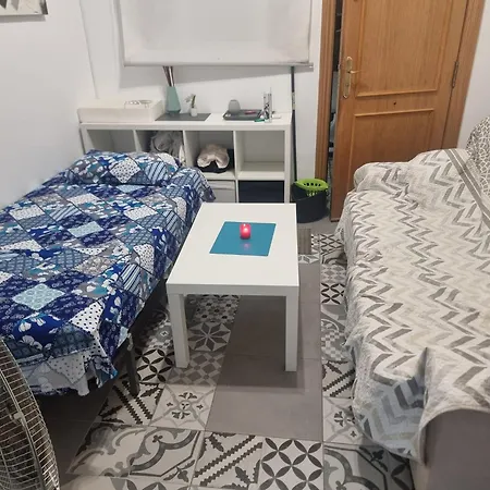 Near Airport Near Shopping Hubs Near City Centre * Málaga