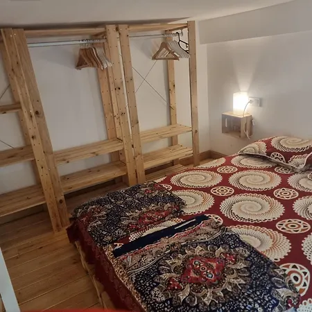 Apartment Near Airport Near Shopping Hubs Near City Centre