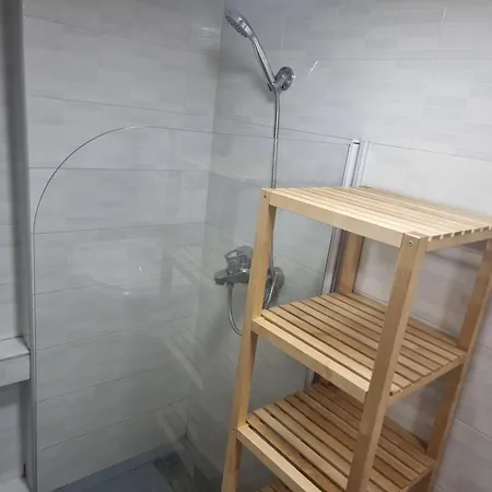 Apartment Near Airport Near Shopping Hubs Near City Centre